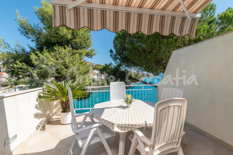 Апартамент Elora 1